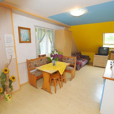 Διαμέρισμα Osrodek Wczasowy Domino Bis Dźwirzyno